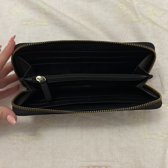 Michael Kors Black Tufted Zipper Wallet - Picture 4 of 4